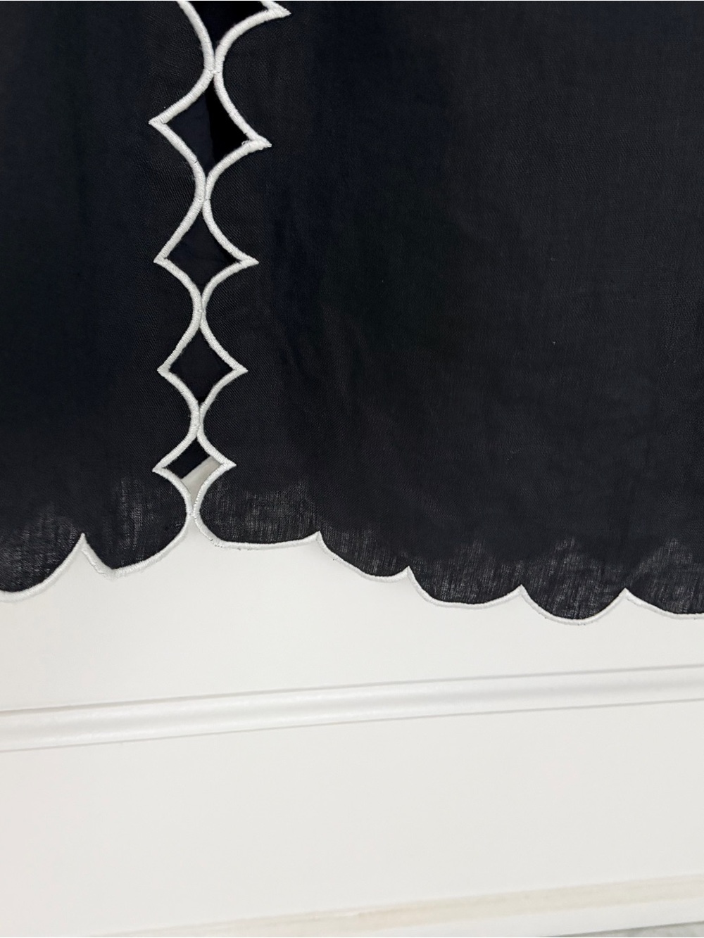 FARM Rio Black Midi Linen Dress with White Scallop Trim - Picture 13 of 15
